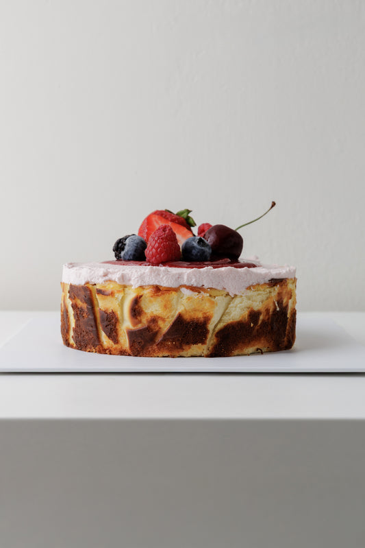 莓果巴斯克 · Berry Basque Cheesecake