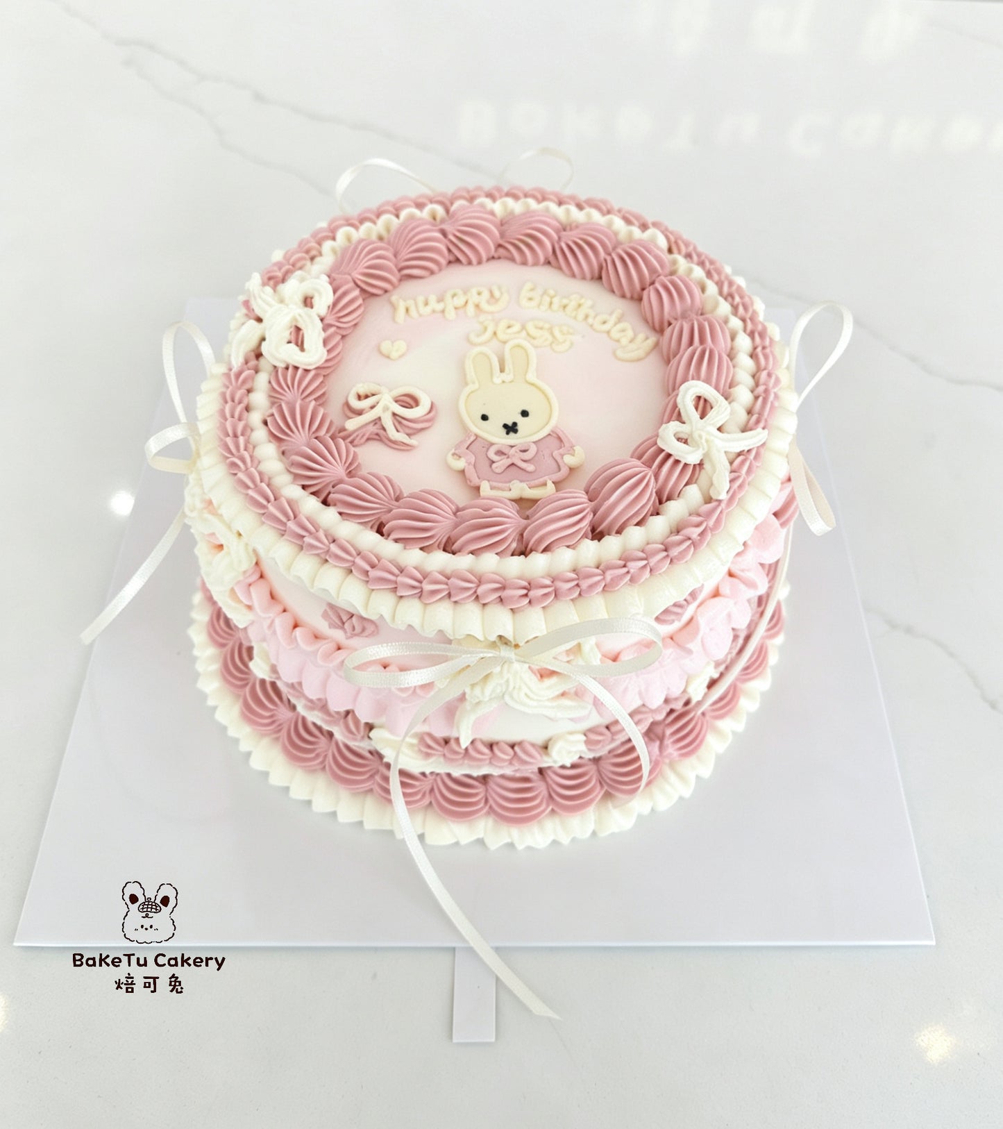 Character Drawing Piping Cake · 手绘裱花蛋糕